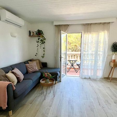 Menorca Chic Apartment Near Beach & Harbour Cala en Bosch Kültér fotó